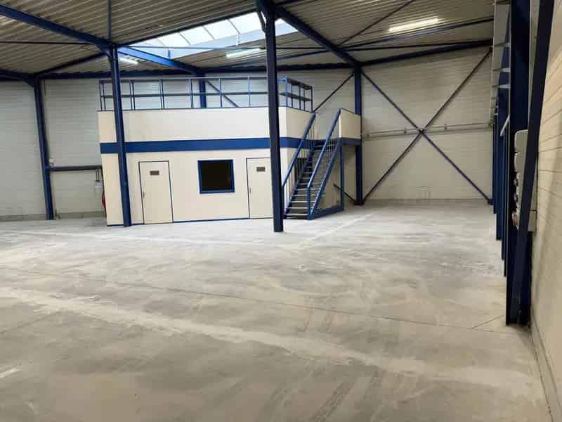 Bedrijfshal te Huur Oss 336m² Direct Beschikbaar