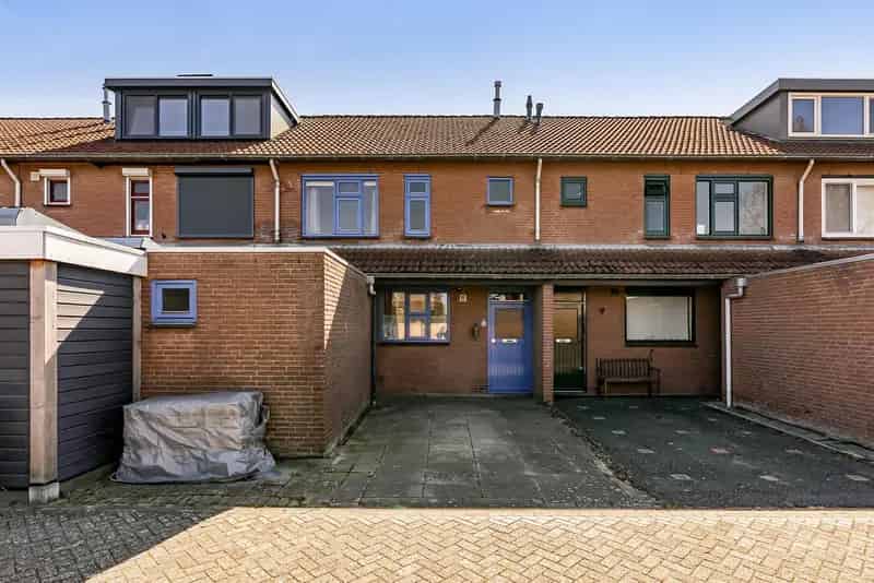 Ruime 4 Slaapkamer Eengezinswoning te Lelystad