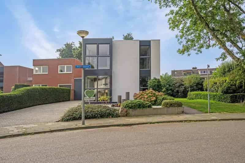 Vrijstaande Villa Amby 199 5m2 Ruime Garage Zonnige Tuin Volledige Kelder