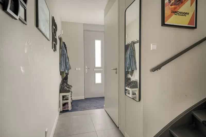 Moderne 4 Slaapkamers Tussenwoning Hoofddorp Kalorama