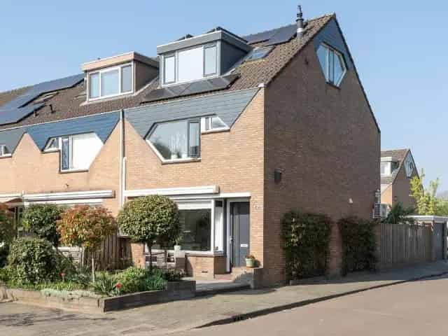 Woning te koop: Meerkoet 12 2986XB Ridderkerk Vastgoed Nederland