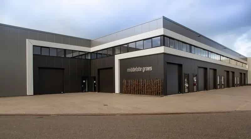 Bedrijfshal te Huur Heesch 250m2