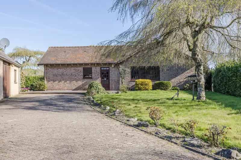 Vrijstaande Bungalow Dinthersedijk Ruime Tuin Schijndel