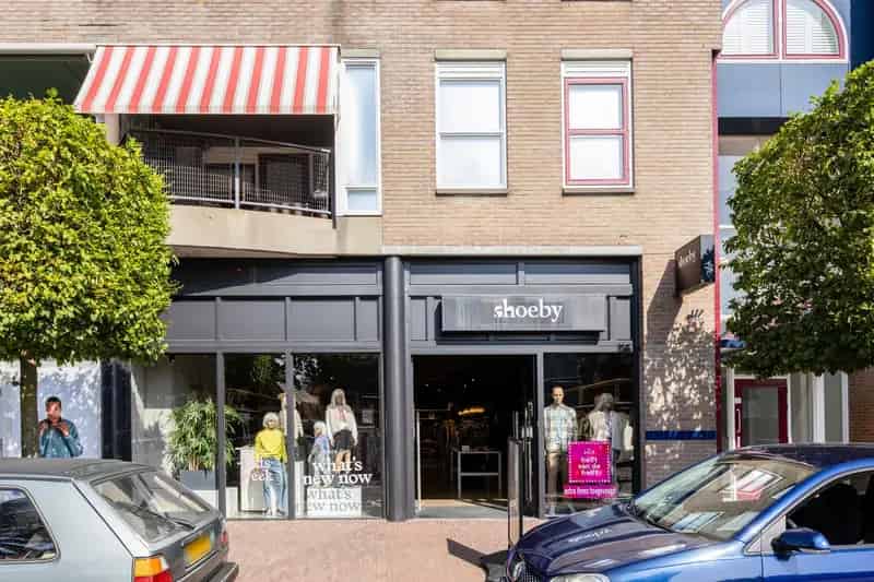 Winkel te Huur Joure 200m² Midstraat