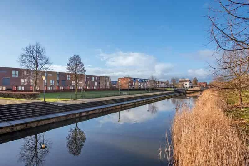 Grote Lichte Eengezinswoning Oosterheem 145m2