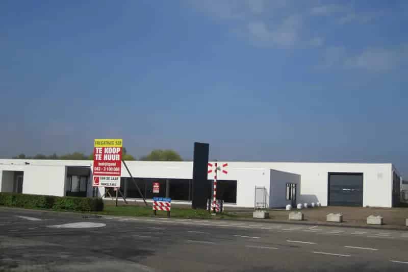 Bedrijfshal Maastricht te Huur Fregatweg 1210m2