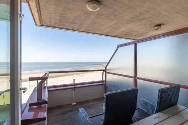 Zeer luxe appartement Vlissingen: 2 kamers, zeezicht, parkeerplaats