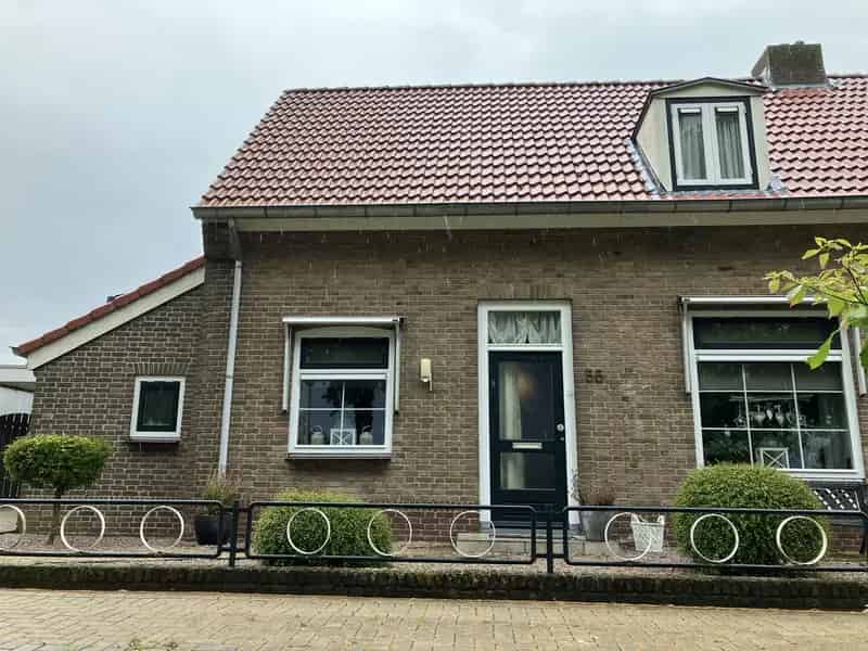 Gelijkvloerse woning nabij centrum met tuin en gratis parkeren