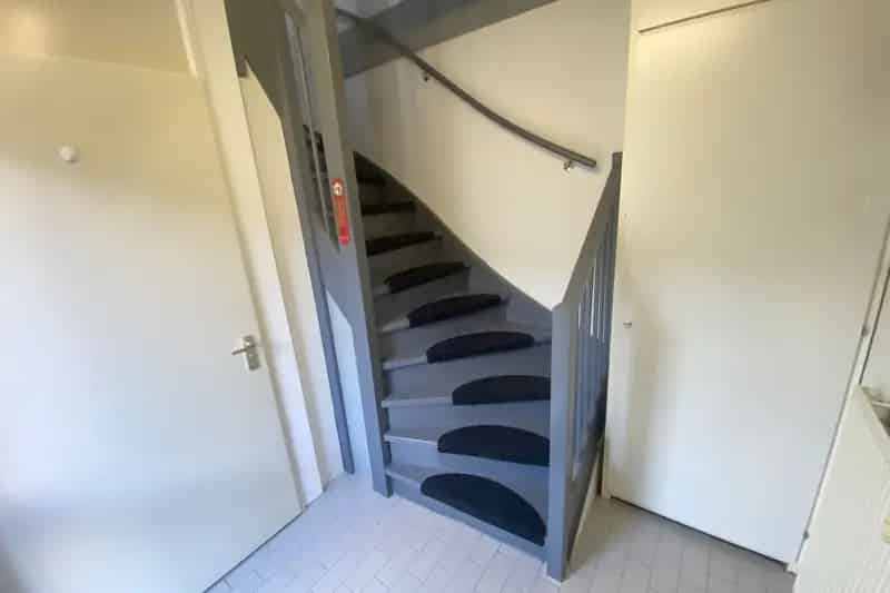 Bedrijfshal te Huur Roden 132m2