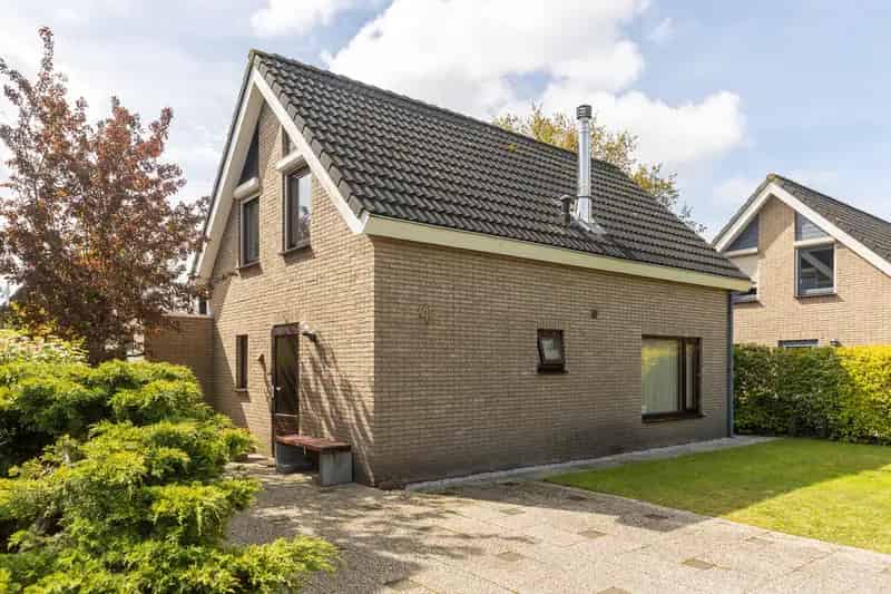 Vakantiehuis Ouddorp Strand Nabij 3 Slaapkamers Tuin