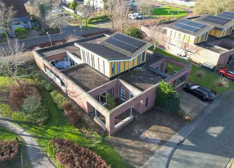 Bungalow Te Koop in 51, Schouw 54, Lelystad, Flevoland