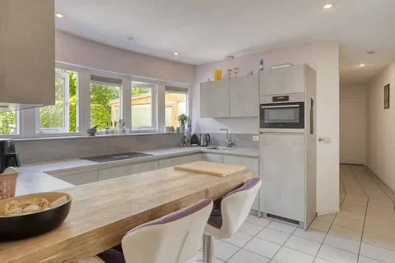 Vrijstaande Bungalow Veghel 4 slaapkamers 3 badkamers Nieuwe keuken