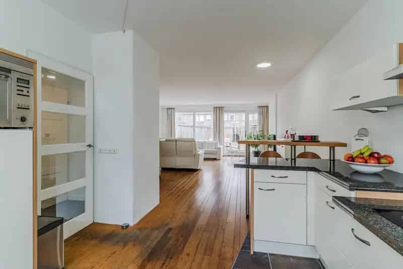 Huis te koop Tilburg Reeshof: Ruime Hoekwoning 131m2 met Tuin