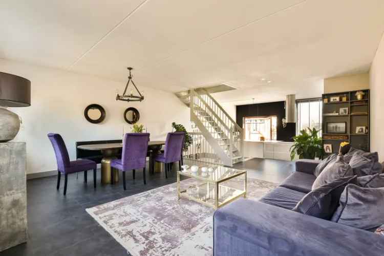Huis te koop: Roef 8 1319 AK Almere 