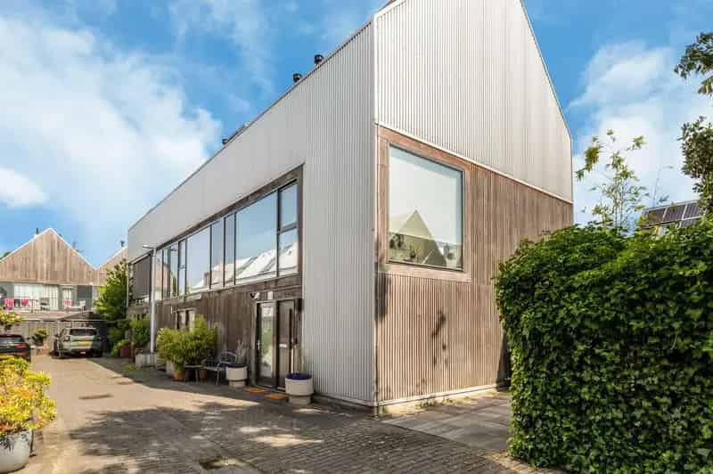 Huis te koop Vijfhuizen: Ruime hoekwoning met A++ label
