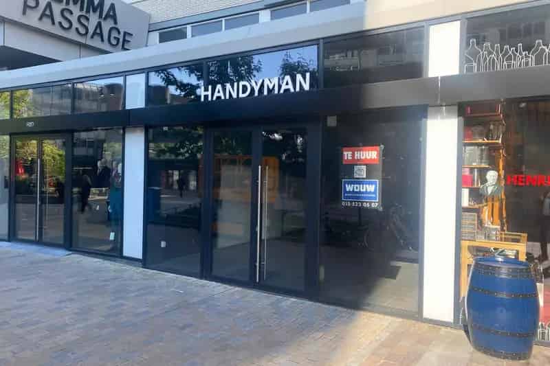 Winkel te Huur Stadhuisplein Tilburg 100m2