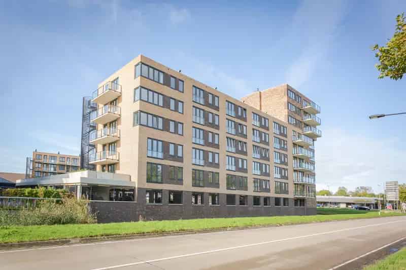 3-kamer Maisonnette Haarlem 84m² Moderne Keuken Parkeerplaats