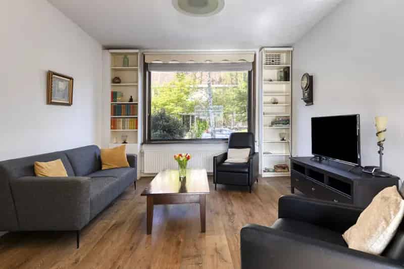 Middenwoning Amstelveen Nabij Amsterdam Zuidas