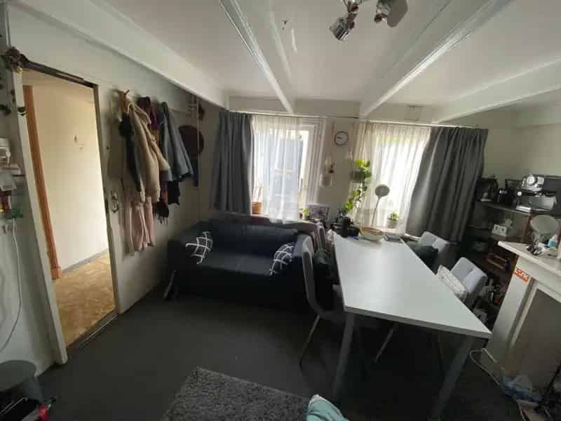 Kamer te huur Enschede Roombeek 15m2 15 augustus