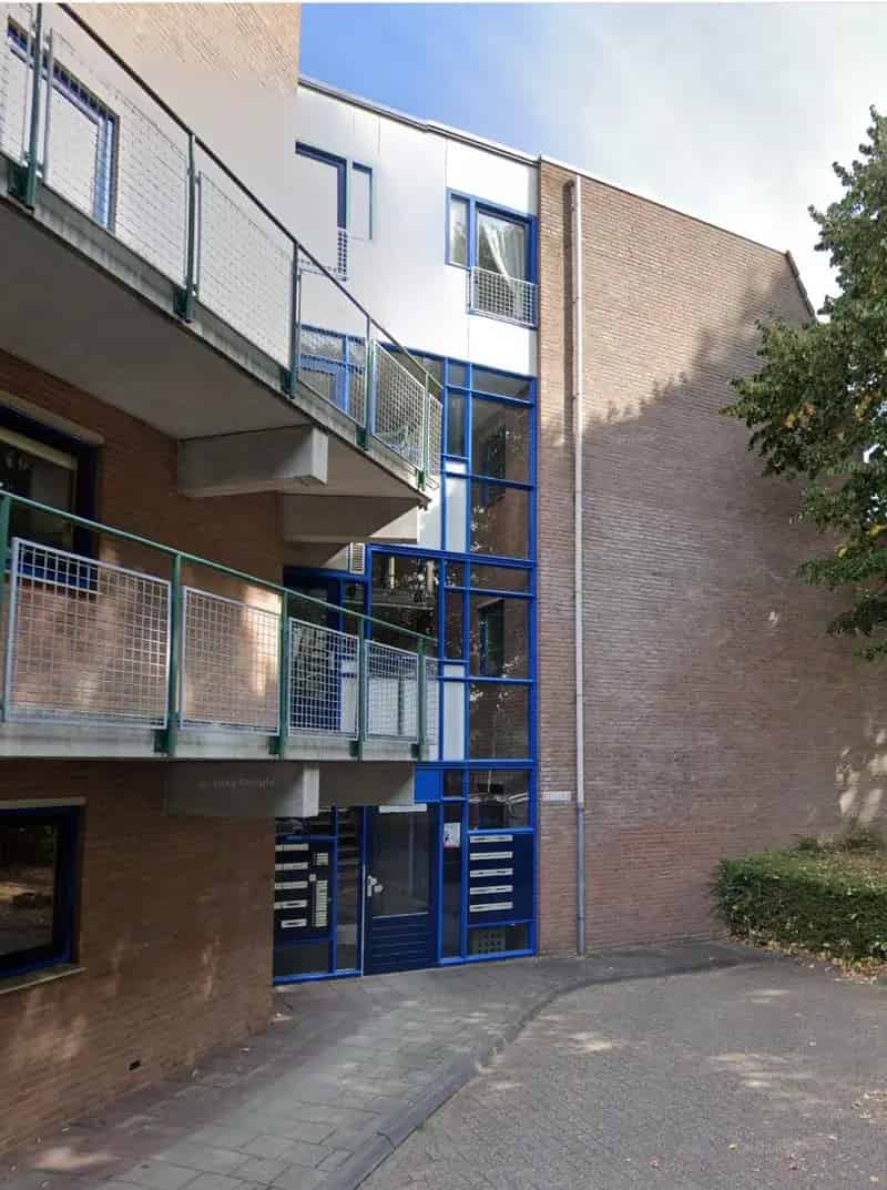 Schepen Mijnschartstraat 40: Ruim appartement nabij Kronenburg
