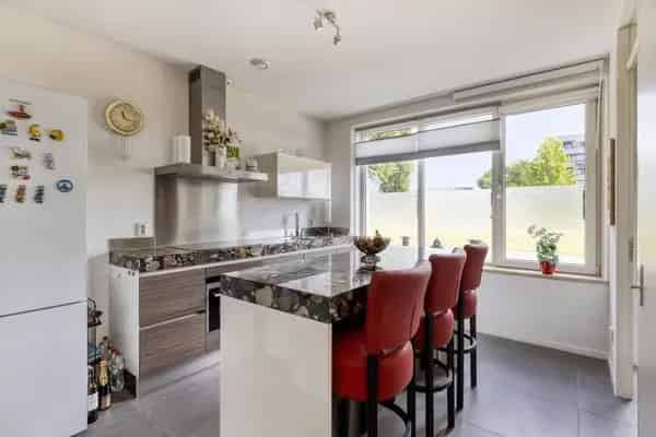 Moderne Hoekwoning Hoogvliet 3 slaapkamers Dakterras Tuin Energielabel A
