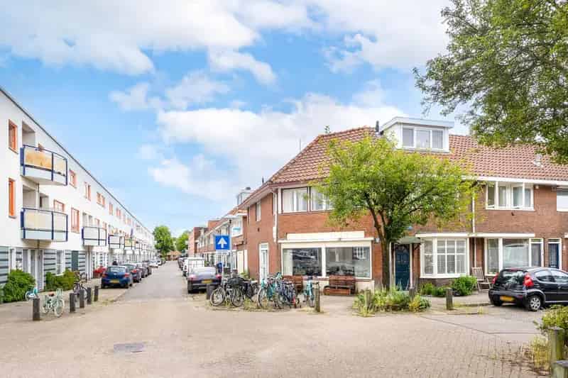 Uniek project Geuzenwijk Utrecht: 79 8m² woning renovatie