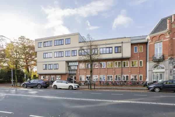Appartement Hereweg Groningen: Twee Kamers Beschikbaar
