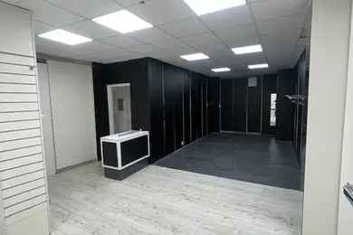 250 m2 Winkelruimte te Huur Hoensbroek Centrum