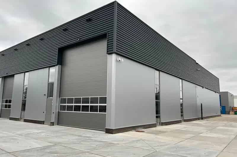 Bedrijfshal te Huur Urk - 280m2 - 8m Hoogte
