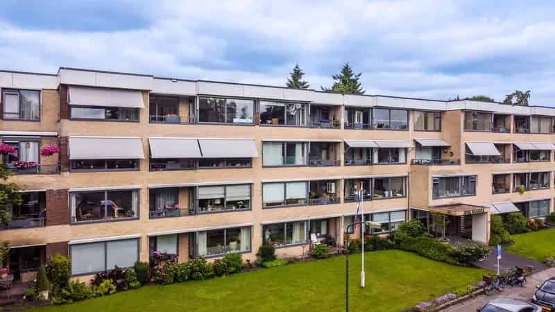 Appartement te koop Baarn 70m2 3 kamers gerenoveerd balkon