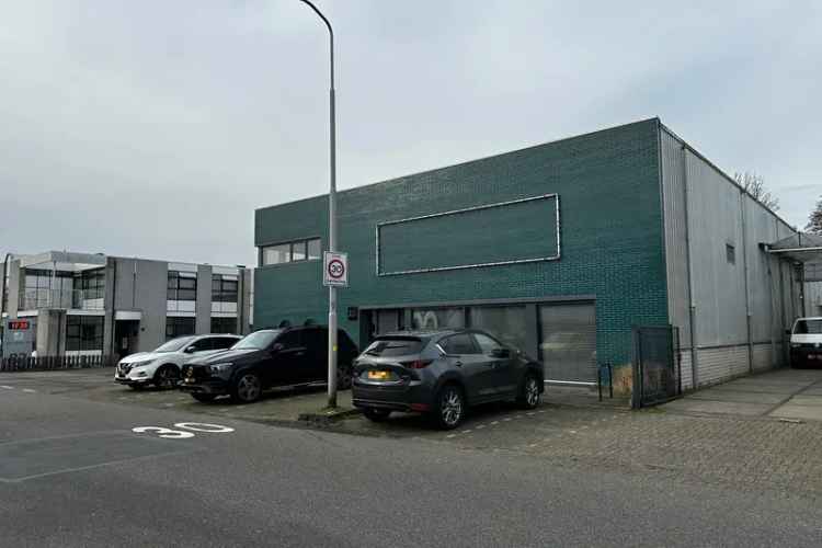 Bedrijfshal te koop Zoetermeer 912m²