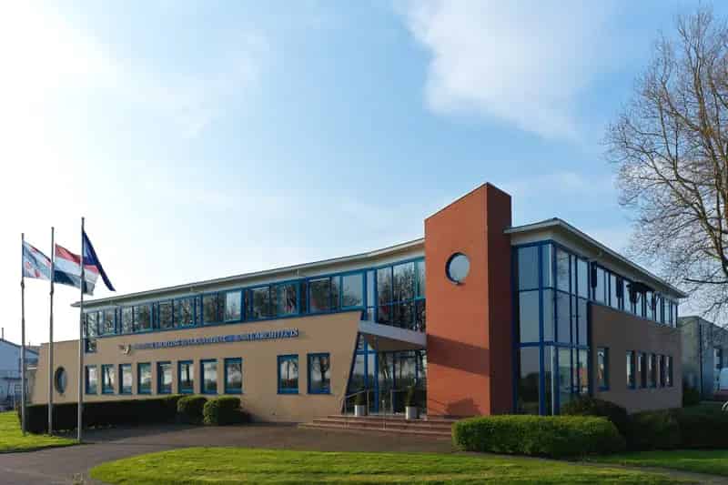 Kantoor Sneek 764m² A+ label  20 parkeerplaatsen
