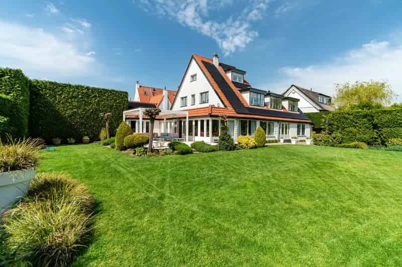 8-kamer Villa Park Leeuwenbergh 310m² 1425m² grond