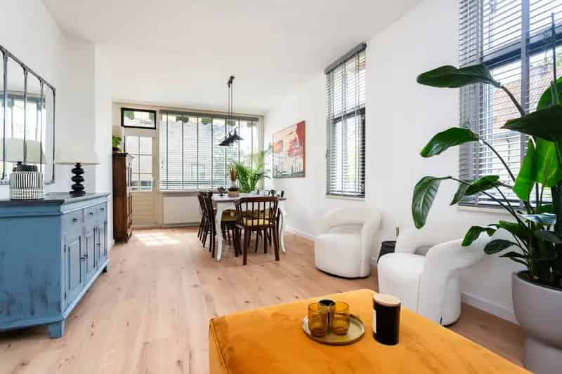 Appartement te koop Hillegersberg 4 slaapkamers moderne keuken