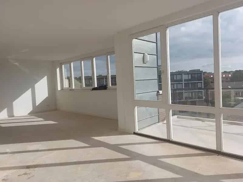 Luxe Appartement 89m² Ede 2 Slaapkamers Balkon Parkeerplaats
