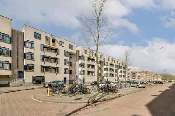 Ruim 4 Kamer Appartement Amsterdam Zuidoost