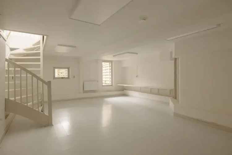 Kantoorruimte Amsterdam Spaarndammerdijk: 93m² met Stadstuin