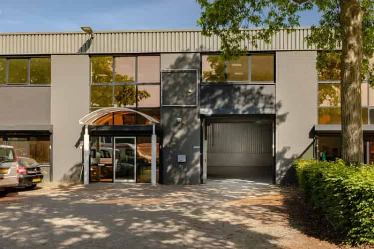 Bedrijfshal Amsterdam Zuidoost te Huur 460m²