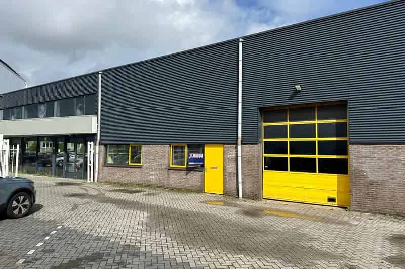 Bedrijfshal te Huur Alkmaar Beverkoog 435m2