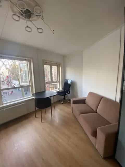 Enschede bovenwoning 26m2 2 kamers 1 dec 2024