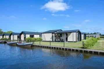 Waterlodge Giethoorn 6 Personen Te Koop Moderne Luxe Aan Het Water