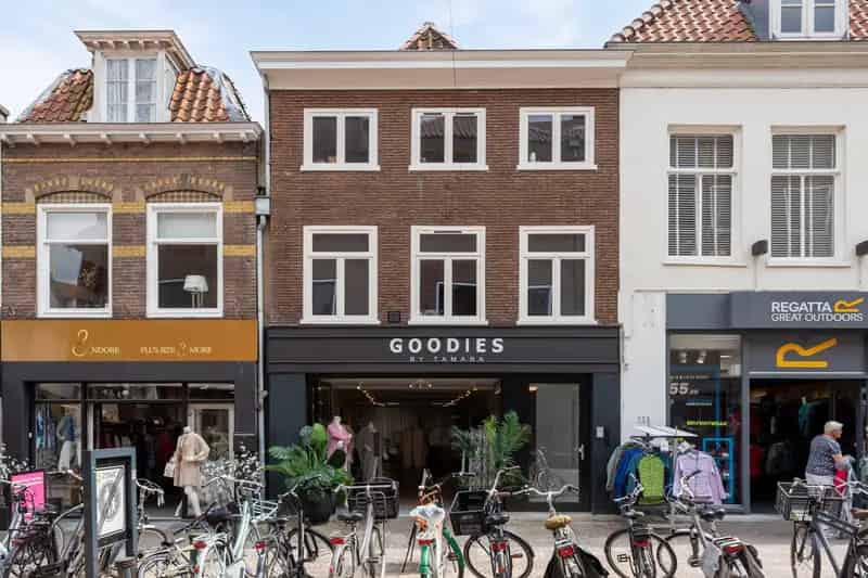 Winkelruimte te Huur Langestraat Amersfoort 93m²