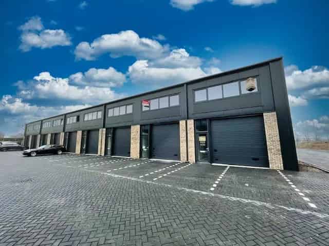 Bedrijfshal te huur Waddinxveen 132m2