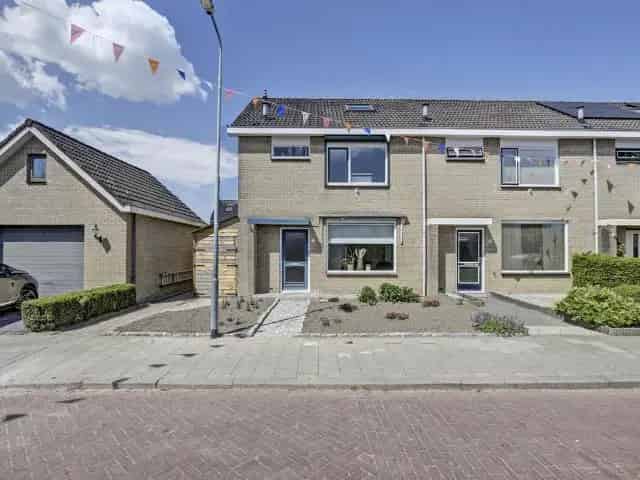 Ruime Hoekwoning 6 Slaapkamers s Gravenpolder