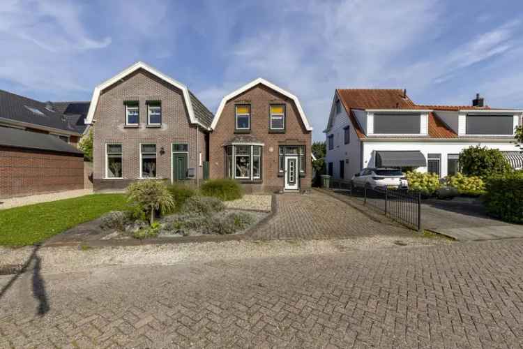 Eengezinswoning Te Koop in Hardinxveld-Giessendam, Zuid-Holland