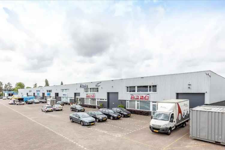 Bedrijfshal te Huur Zoetermeer 707m² Kantoor 115m²