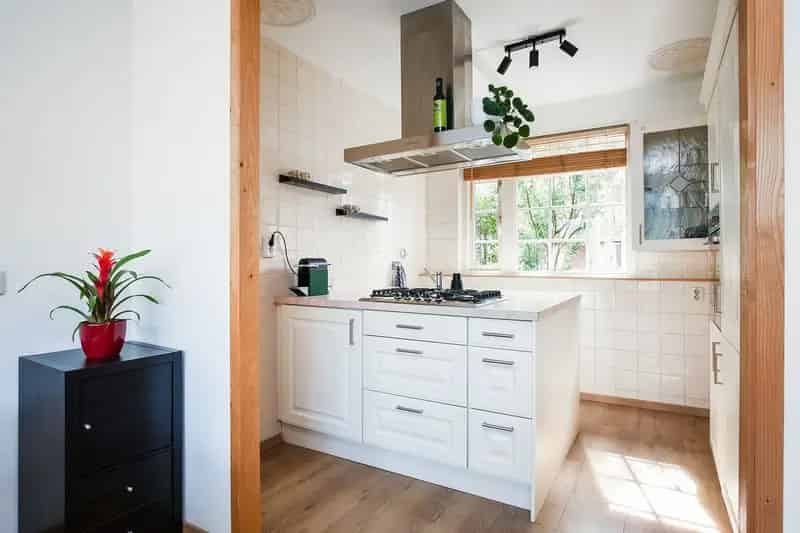 Huis te koop Hoofddorp Overbos 3 slaapkamers moderne badkamer tuin