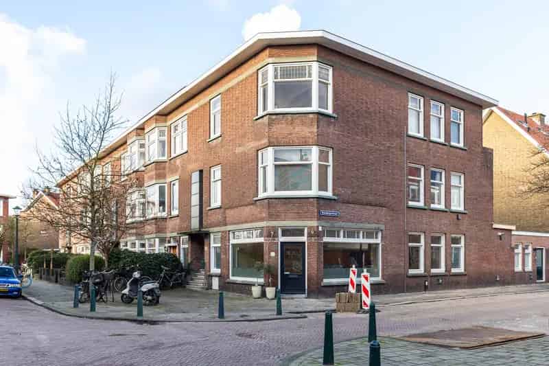 Ruim Winkelpand Vruchtenbuurt Den Haag