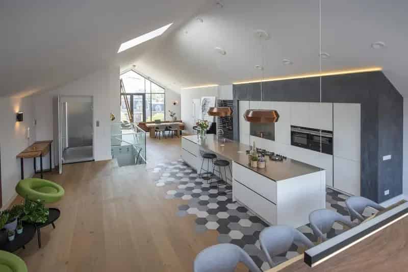 Penthouse Oud West 4 slaapkamers gemeubileerd