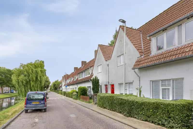 Tussenwoning Vreewijk 54m²  Twee slaapkamers Tuin